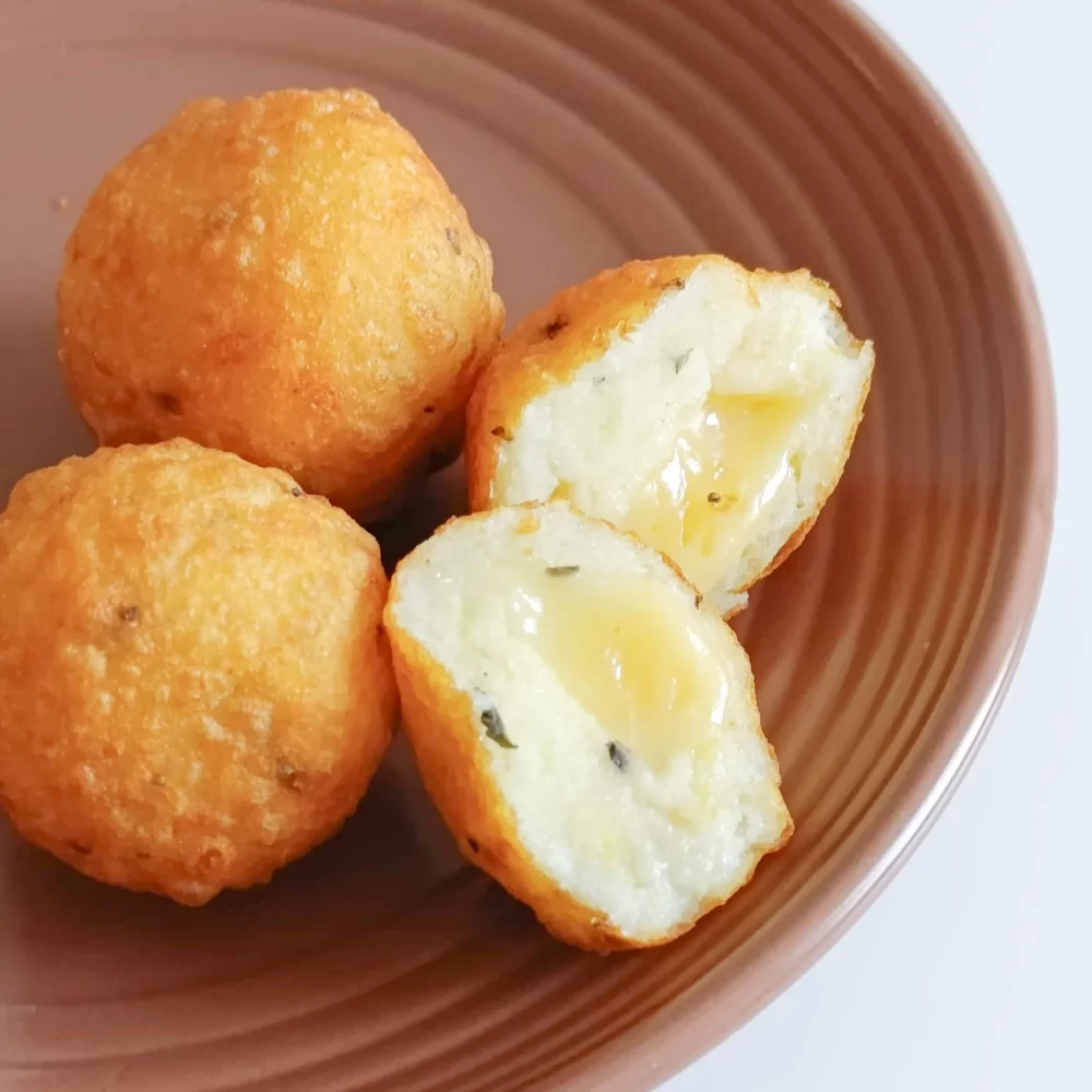 Mini papitas rellenas con queso